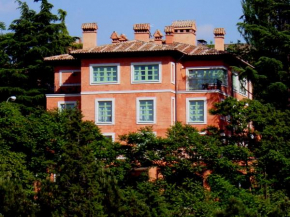 Отель La Quinta de los Cedros  Мадрид
